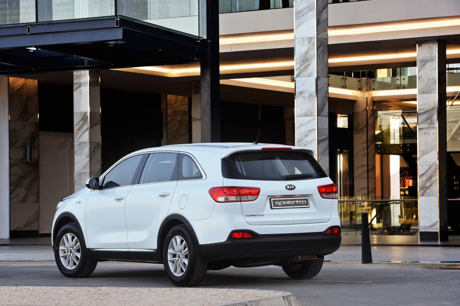  Kia Sorento LS 2015 года  (ZA) (фото 12 из 22)